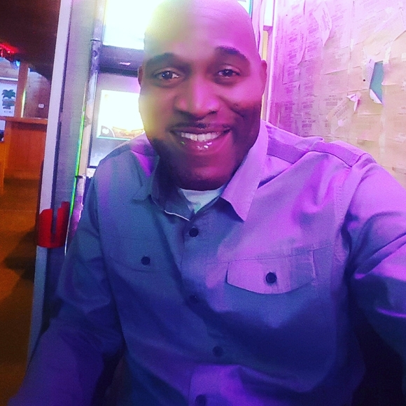 Meet your Posher, Darren - Picture 2 of 3